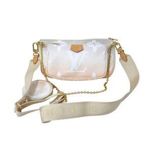 Louis Vuitton Multipochette Accessoires Shoulder Bag Monogram Giant